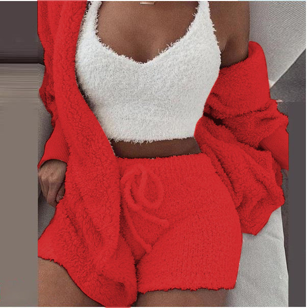 NeuvePlush™ - Comfort 3-piece Fuzzy Set