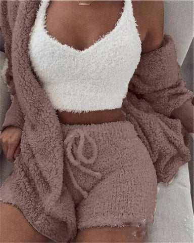 NeuvePlush™ - Comfort 3-piece Fuzzy Set