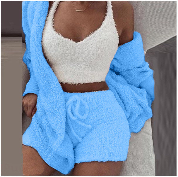 NeuvePlush™ - Comfort 3-piece Fuzzy Set