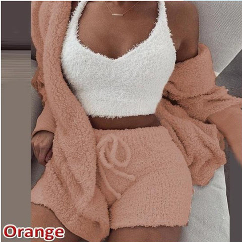 NeuvePlush™ - Comfort 3-piece Fuzzy Set