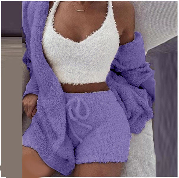 NeuvePlush™ - Comfort 3-piece Fuzzy Set